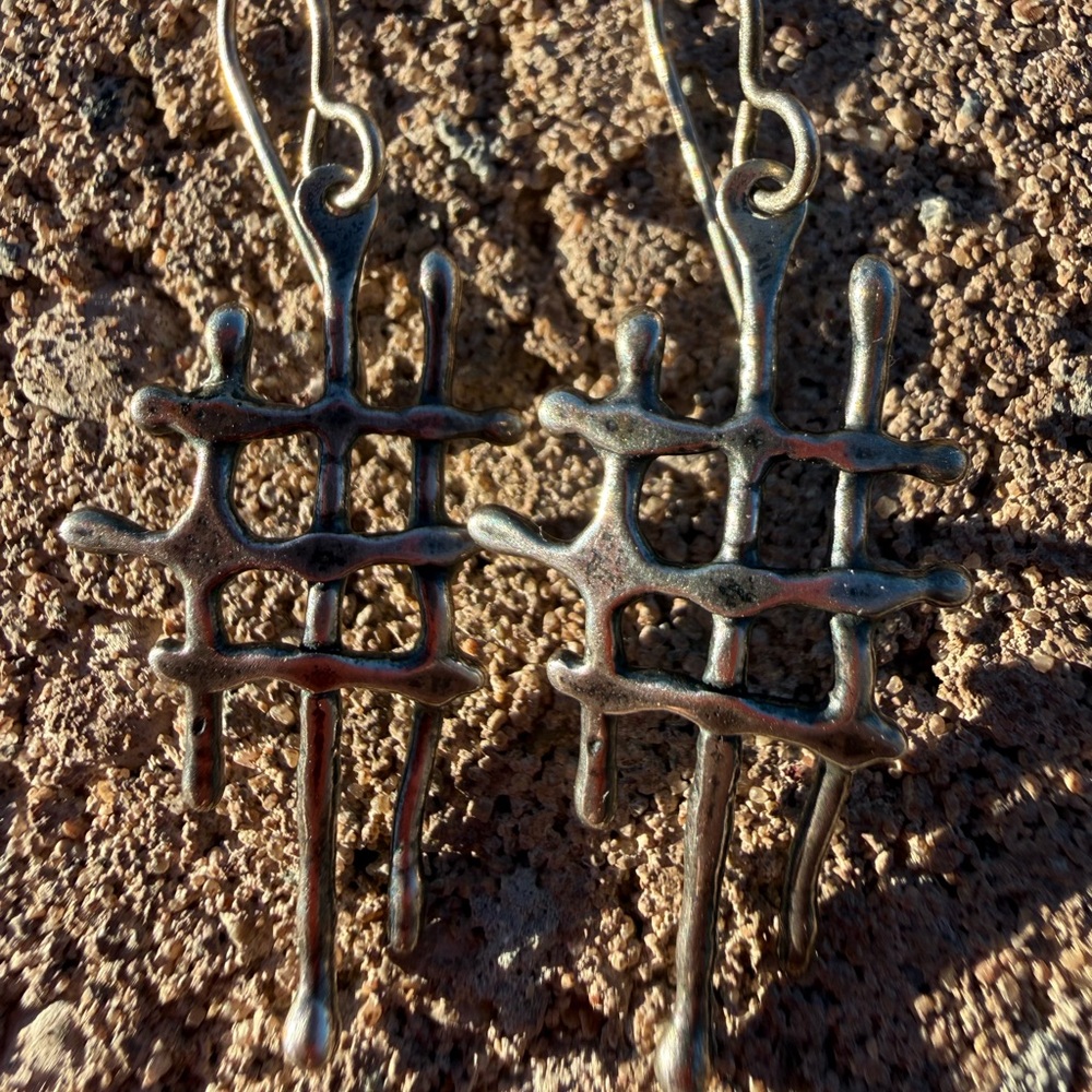 Handcrafted Silver-Tone Grid Drop Earrings - Picture 3 of 7
